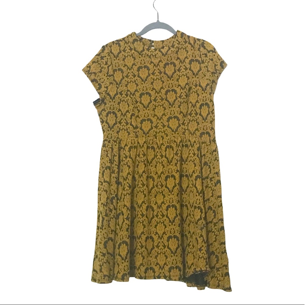 Sz XXL Mod Floral Black and Gold Xhilaration Dress.